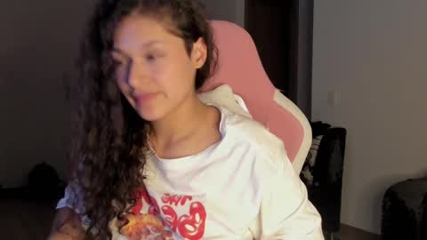 On instagram Imm  NikkiHelp me reach 100 likes online show from 03-01-25, 10:34