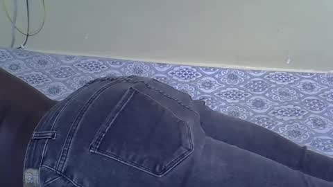 Snapshot of iam_nisa chatting on 10-11-25, 09:02 iam_nisa online show from 10-11-25, 09:02