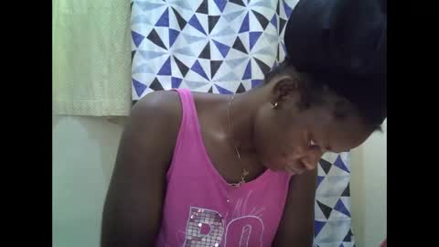 Snapshot of iam_nisa chatting on 06-08-26, 11:10 iam_nisa online show from 06-08-26, 11:10