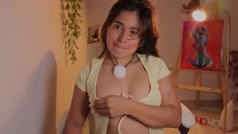 Snapshot of iam_sophia_ chatting on 11-24-25, 09:14 online show from 11-24-25, 09:14