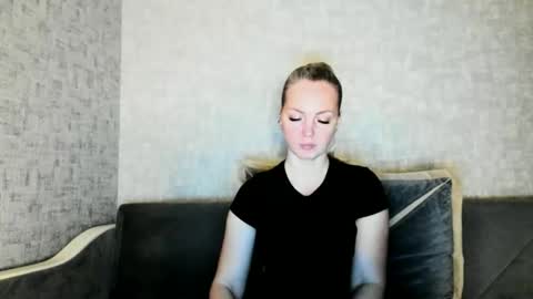 Venus online show from 03-27-26, 03:45