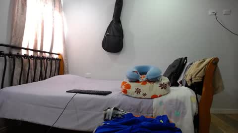 Snapshot of iam_yourbabyprincess_xd chatting on 01-10-25, 08:37 iam_yourbabyprincess_xd online show from 01-10-25, 08:37