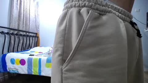 Snapshot of iam_yourbabyprincess_xd chatting on 03-03-25, 05:09 iam_yourbabyprincess_xd online show from 03-03-25, 05:09