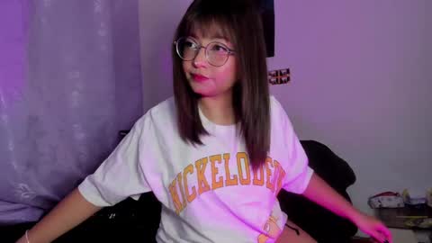 Zoe 3 online show from 01-11-25, 12:01