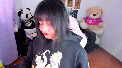 Zoe 3 online show from 11-10-25, 01:21