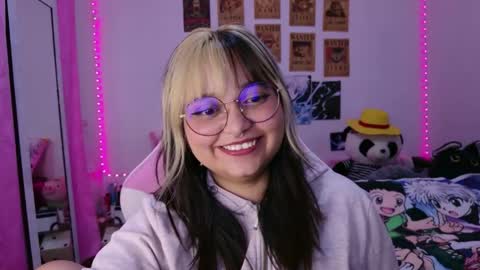 Zoe 3 online show from 04-20-26, 07:11