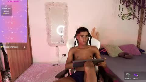 Snapshot of iamandrey_ chatting on 05-09-26, 08:47 iamandrey_ online show from 05-09-26, 08:47