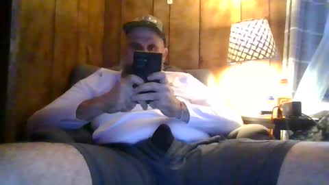 iambryan080584 online show from 10-27-25, 05:06