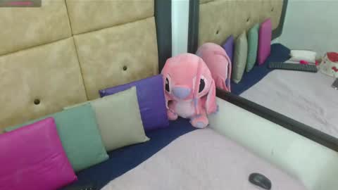 Snapshot of iamcarollvbna chatting on 11-27-25, 04:58 Caroll online show from 11-27-25, 04:58