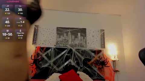Charlotte online show from 10-24-25, 08:49