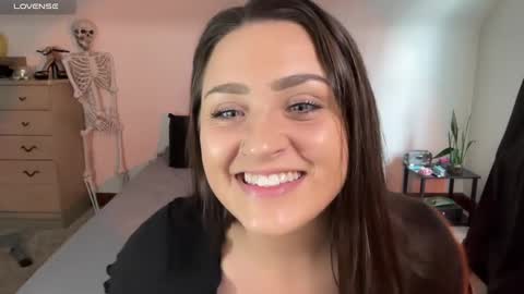 Crystal online show from 01-28-25, 05:14