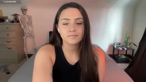 Crystal online show from 01-30-25, 05:06