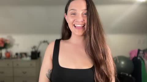 Crystal online show from 03-25-26, 03:51