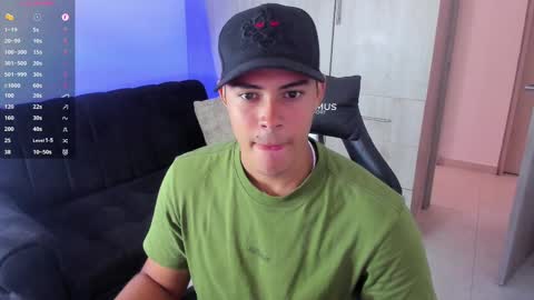 Dylan  independent model  online show from 03-06-25, 06:59