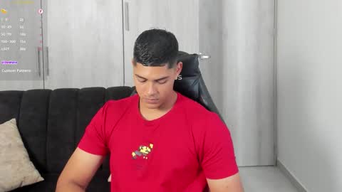 Dylan  independent model  online show from 10-12-25, 07:35