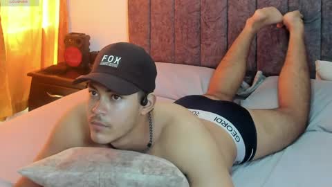 Dylan  independent model  online show from 04-27-26, 04:38