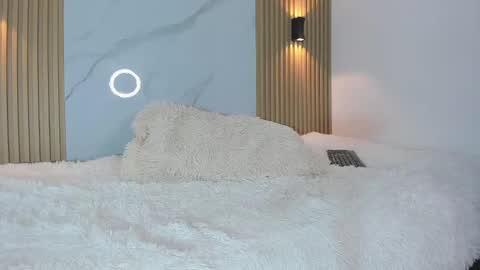 Juliiiiian online show from 02-18-25, 02:27