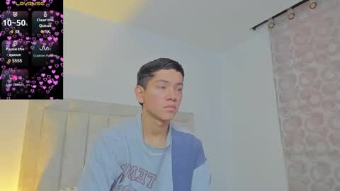 Juliiiiian online show from 03-11-25, 11:01