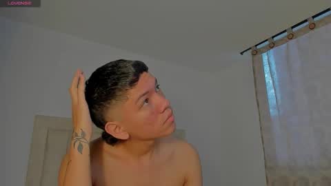 Juliiiiian online show from 10-08-25, 11:52