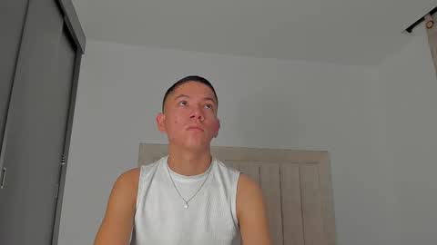 Juliiiiian online show from 02-04-26, 10:43