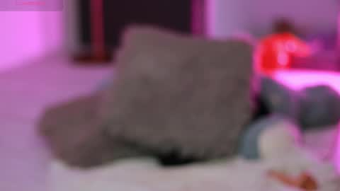 Lila online show from 02-15-25, 07:28