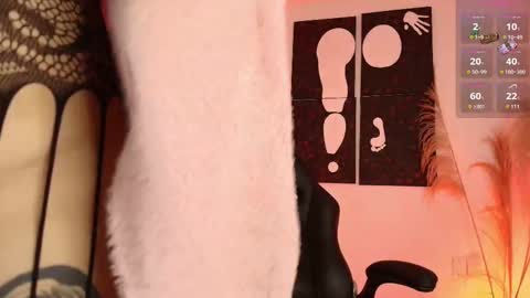 IM LOLA  online show from 10-15-25, 03:50