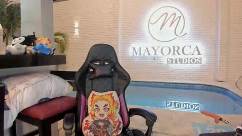 Nayuta online show from 11-16-25, 08:53