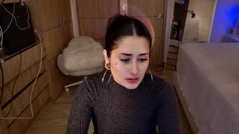 Nyxy  online show from 10-18-25, 09:32