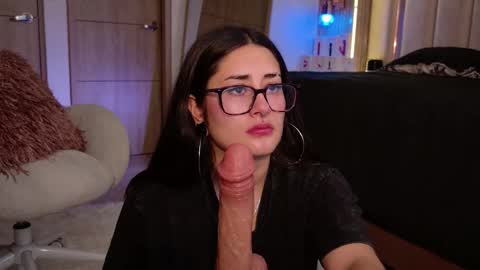 Nyxy  online show from 10-28-25, 09:57