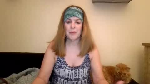 iampoppyy online show from 10-22-25, 12:38