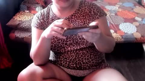 Snapshot of iamsuprememistress chatting on 11-28-25, 12:13 MADAM MISTRESS ASIANA online show from 11-28-25, 12:13