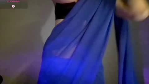 hainnahh online show from 11-01-25, 05:59