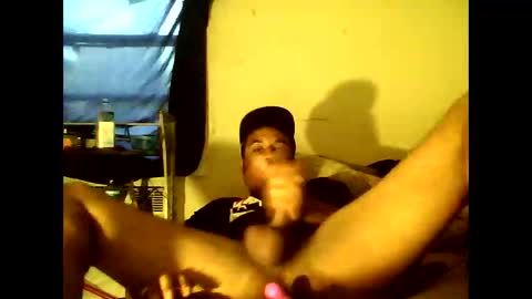 Snapshot of iamtheone403 chatting on 09-12-25, 12:16 iamtheone403 online show from 09-12-25, 12:16