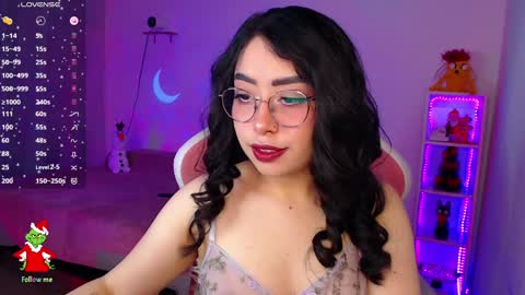 Snapshot of iamveroo chatting on 12-20-24, 03:25 Veronica NDEPENT MODEL online show from 12-20-24, 03:25