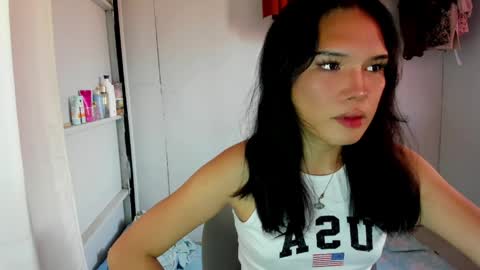 shhh online show from 04-07-26, 05:19