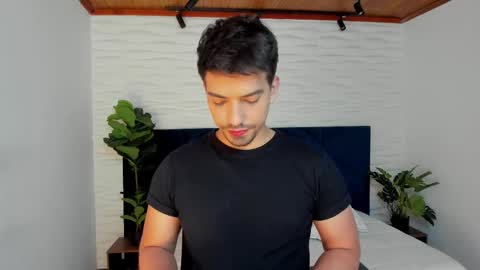 Ian Davis online show from 02-09-25, 08:13