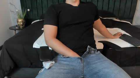 Ian Davis online show from 03-05-25, 08:21