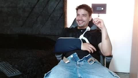 Ian Davis online show from 04-23-26, 02:24