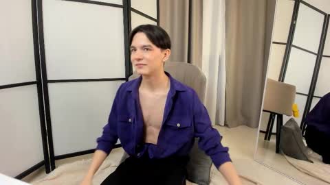 ian online show from 03-07-26, 08:50