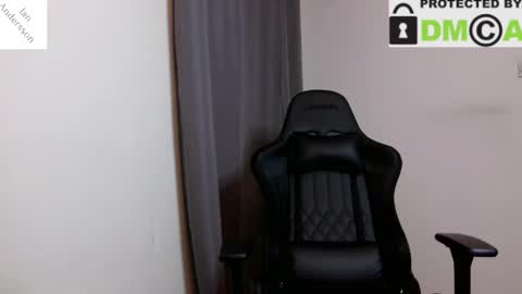 Ian Andersson online show from 03-11-25, 03:26