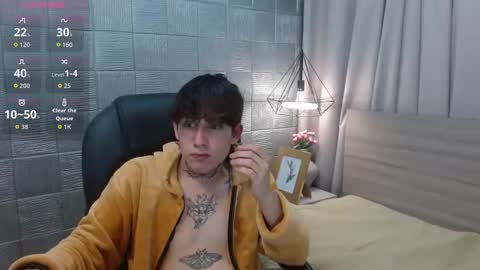 ian online show from 09-09-25, 09:53