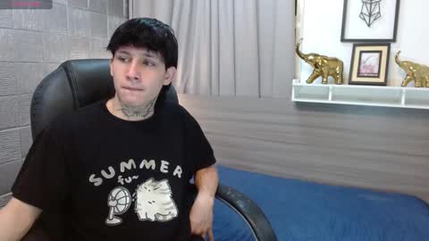 ian online show from 11-01-25, 08:33