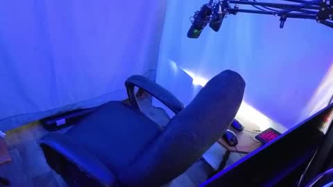 Rich online show from 04-25-26, 12:02