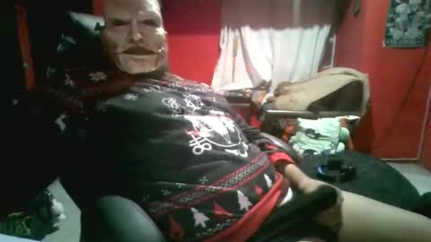 Snapshot of ibs666 chatting on 12-26-24, 01:40 ibs666 online show from 12-26-24, 01:40