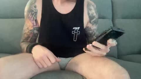 Snapshot of ic987 chatting on 01-24-25, 08:44 ic987 online show from 01-24-25, 08:44