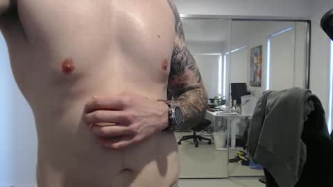 Snapshot of ic987 chatting on 10-03-25, 08:06 ic987 online show from 10-03-25, 08:06