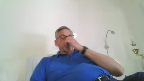 icanhelpu43 online show from 01-15-25, 08:16