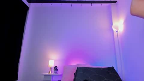 ice online show from 10-24-25, 09:38