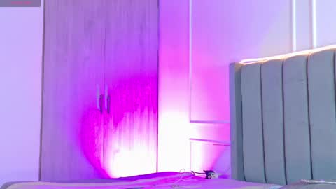 Crystall online show from 04-26-26, 08:17