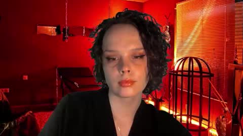 Snapshot of icecreamamy chatting on 12-05-25, 02:20 Nina online show from 12-05-25, 02:20